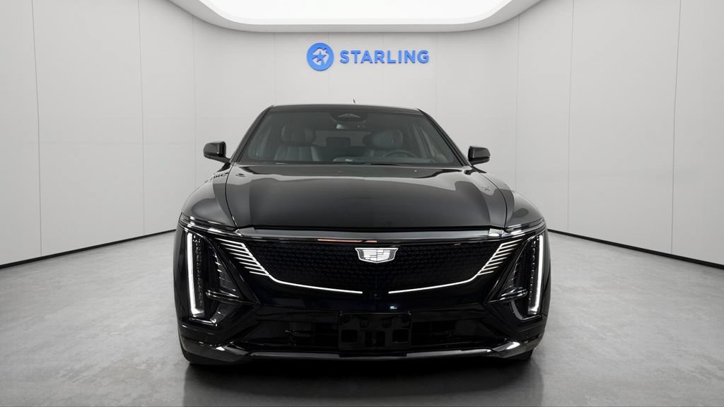 Certified 2024 Cadillac Lyriq Sport w/ LPO, Floor Liner Package AWD/4WD image 15
