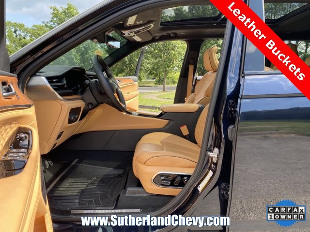 Used 2024 Jeep Grand Cherokee Summit image 16