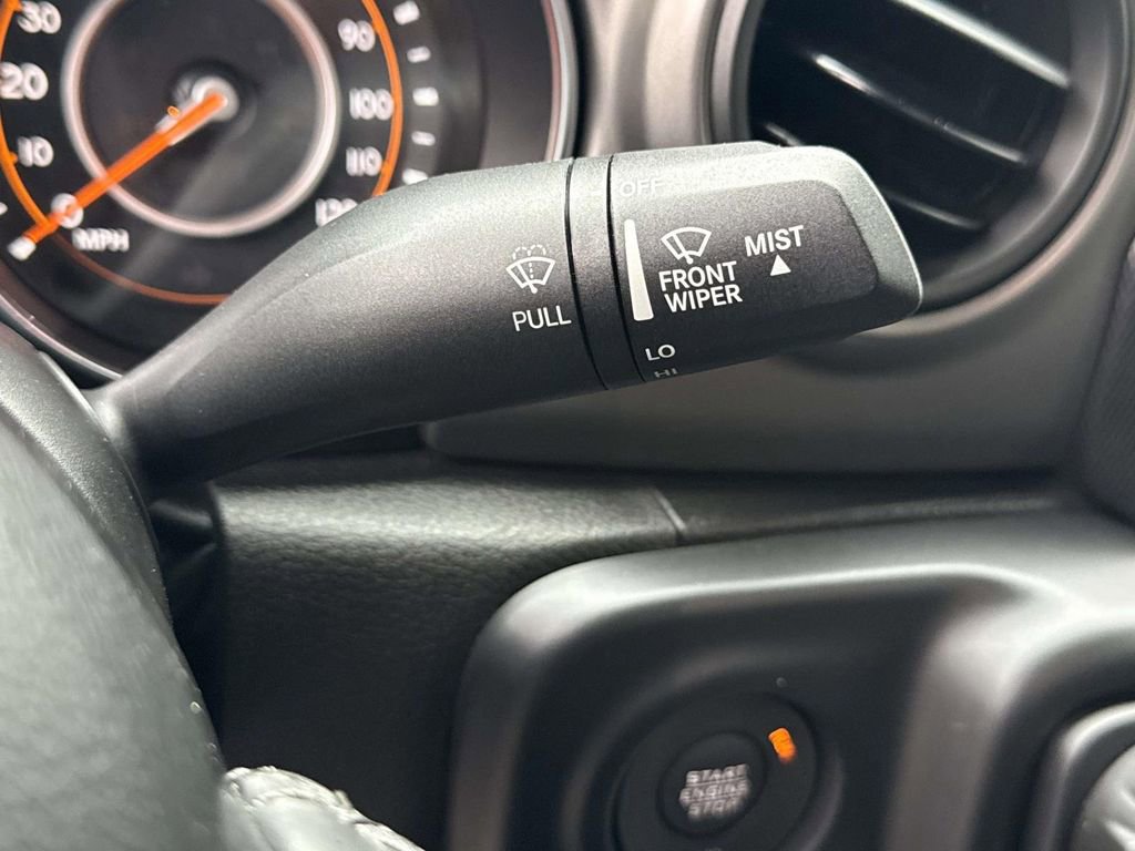 Used 2022 Jeep Gladiator Willys image 26