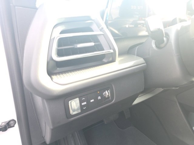 New 2026 Chevrolet Traverse LT image 11