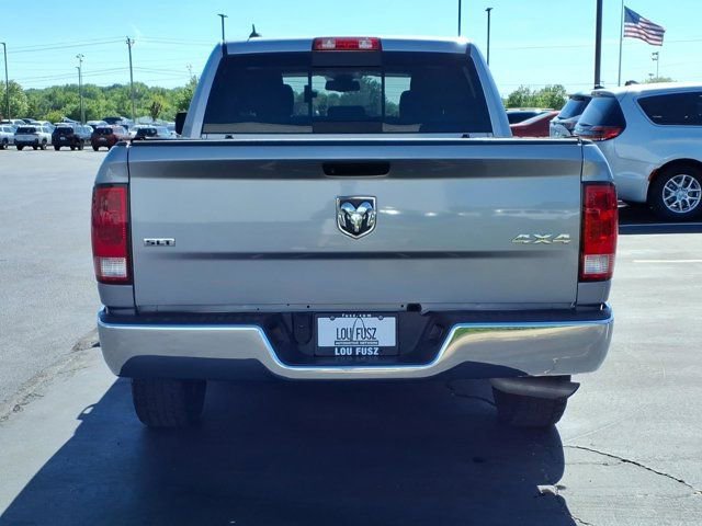 Used 2019 RAM 1500 Classic SLT w/ Luxury Group AWD/4WD image 28