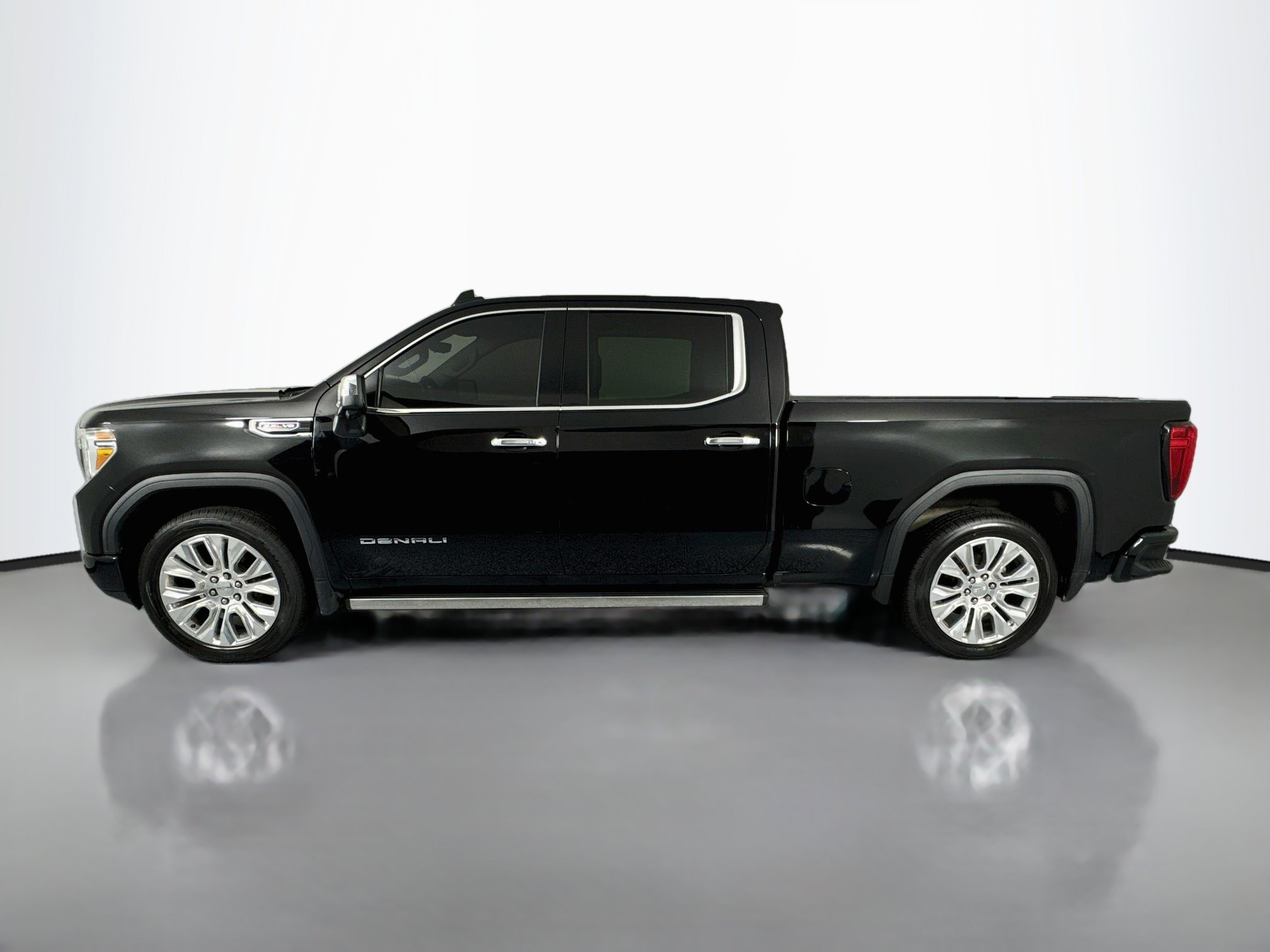 Used 2020 GMC Sierra 1500 Denali w/ Denali Ultimate Package AWD/4WD image 8
