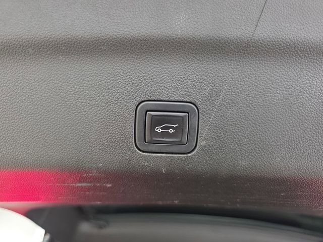 Certified 2023 Cadillac Escalade Premium Luxury Platinum image 33