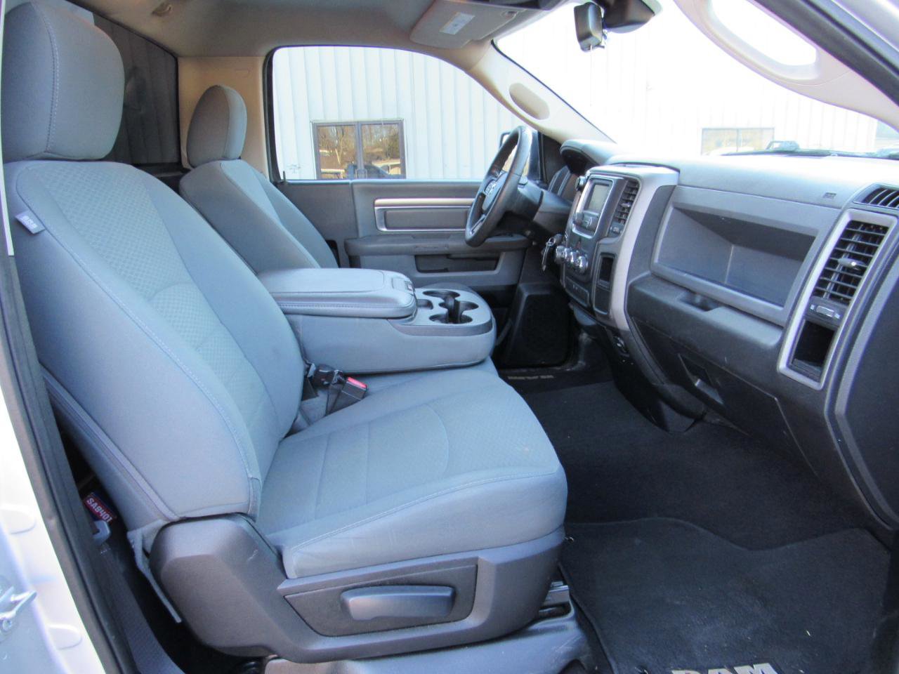 Used 2016 RAM 1500 Tradesman w/ Power & Remote Entry Group RWD image 5