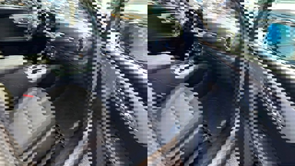 Certified 2023 Chevrolet Blazer LT w/ Convenience Package image 17