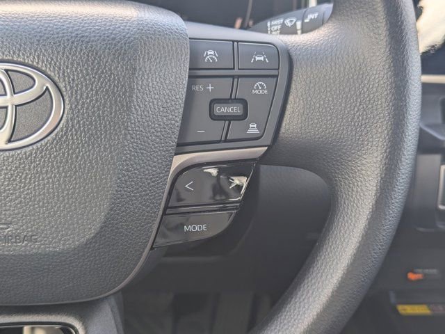 Used 2025 Toyota Camry LE w/ Convenience Package image 22