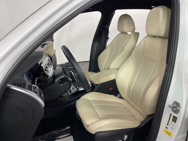 Used 2023 BMW X3 sDrive30i w/ Premium Package image 18