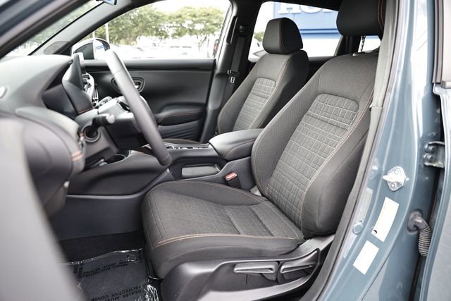 Certified 2025 Honda HR-V Sport image 20