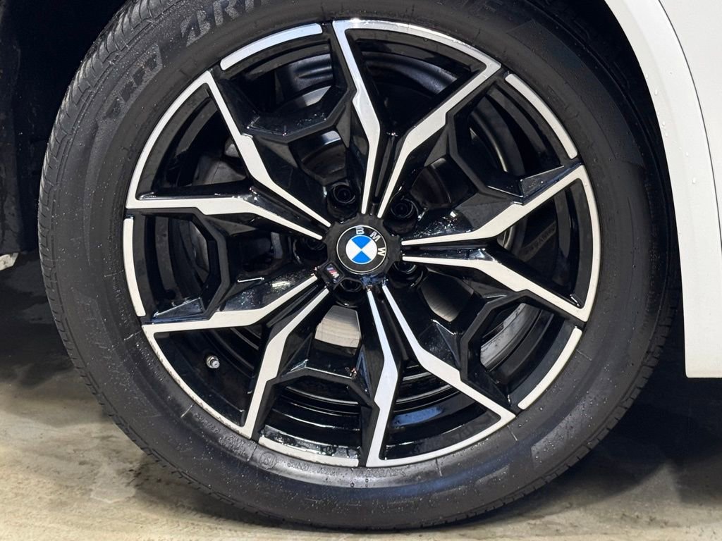 Certified 2024 BMW X3 xDrive30i w/ Premium Package image 10