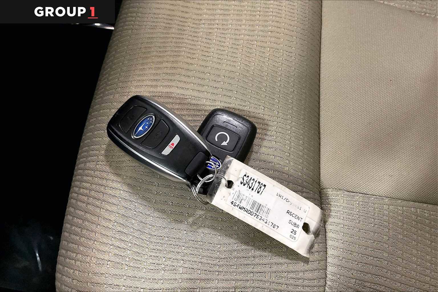 Used 2025 Subaru Ascent Premium AWD/4WD image 14