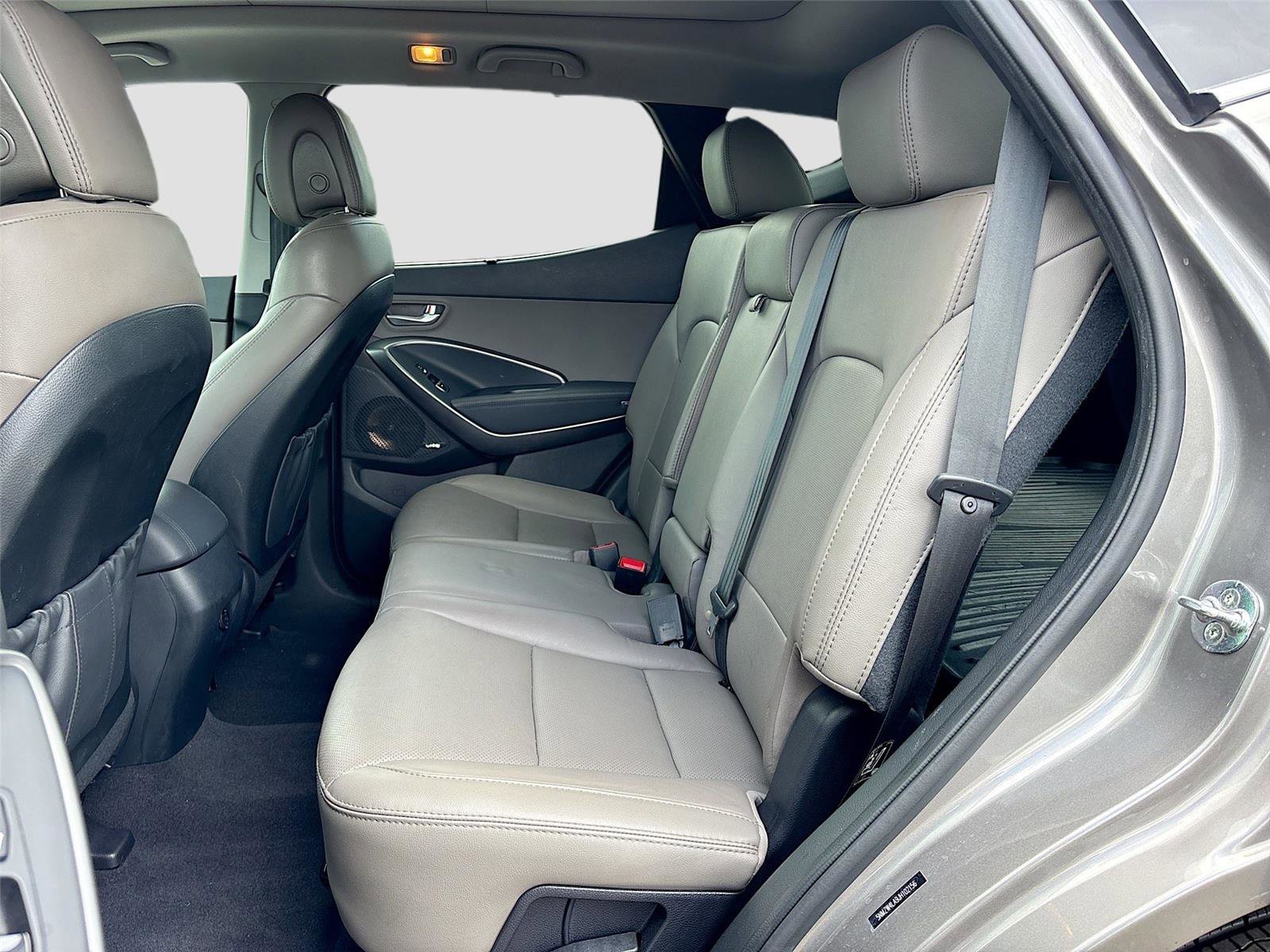 Used 2018 Hyundai Santa Fe Sport FWD image 26
