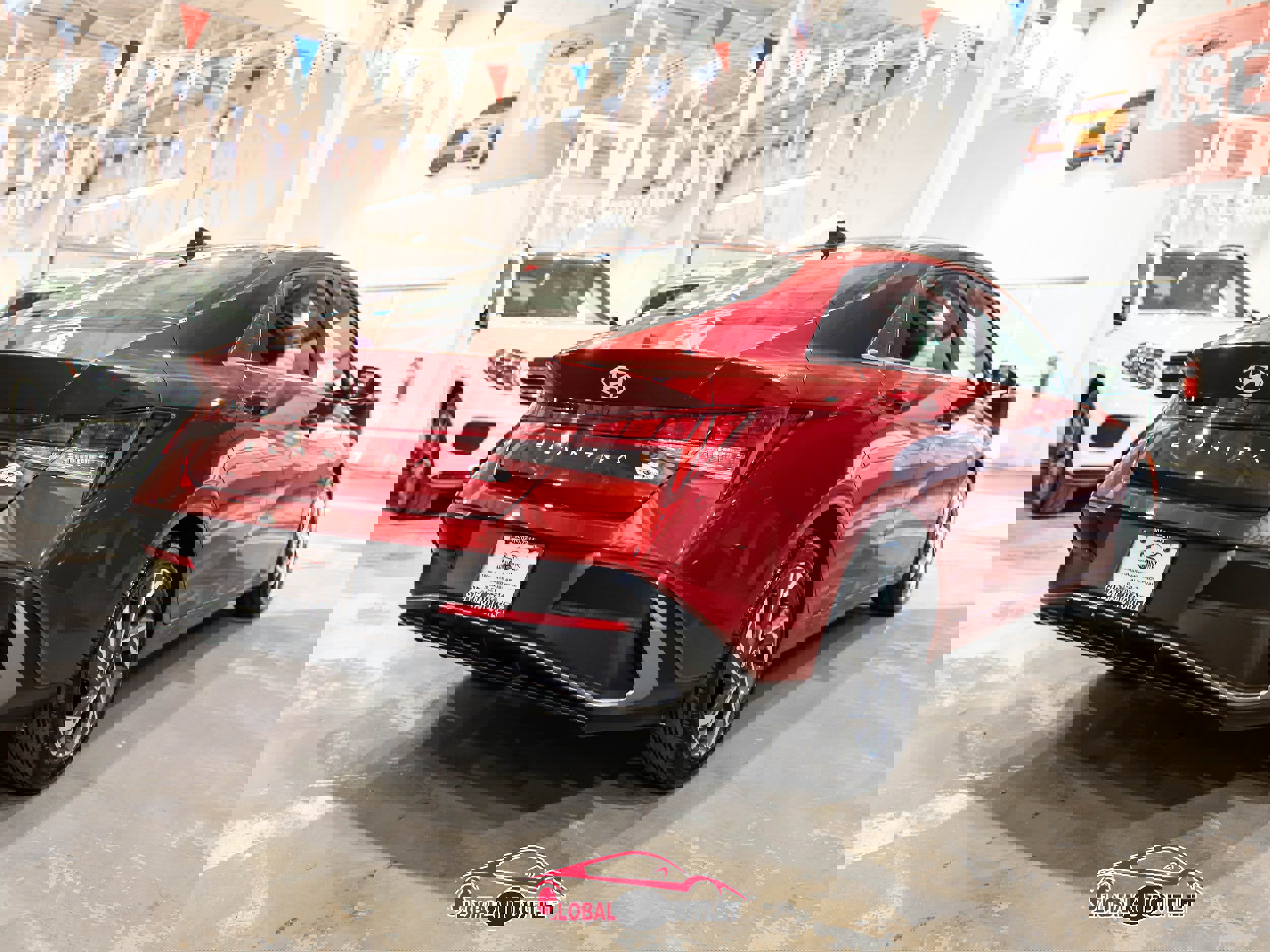 Used 2025 Hyundai Elantra SEL image 7