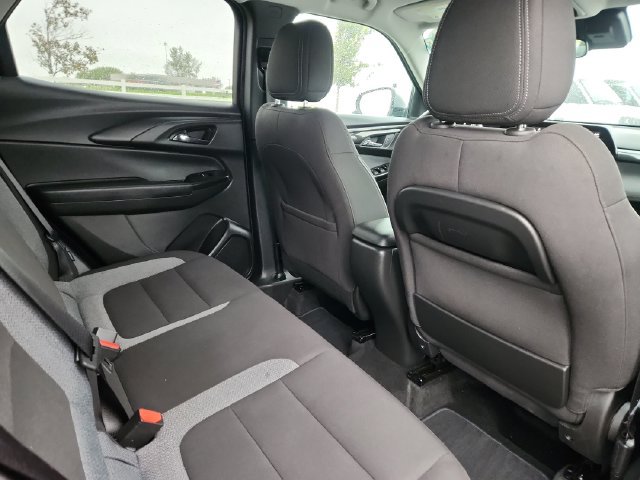 Used 2025 Chevrolet TrailBlazer LT AWD/4WD image 26