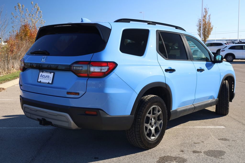 Used 2024 Honda Pilot TrailSport image 6