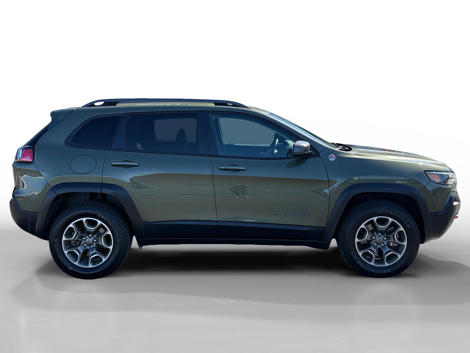 Used 2020 Jeep Cherokee Trailhawk image 6