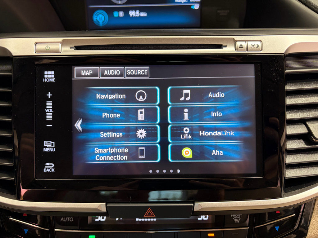 Used 2016 Honda Accord Touring image 23