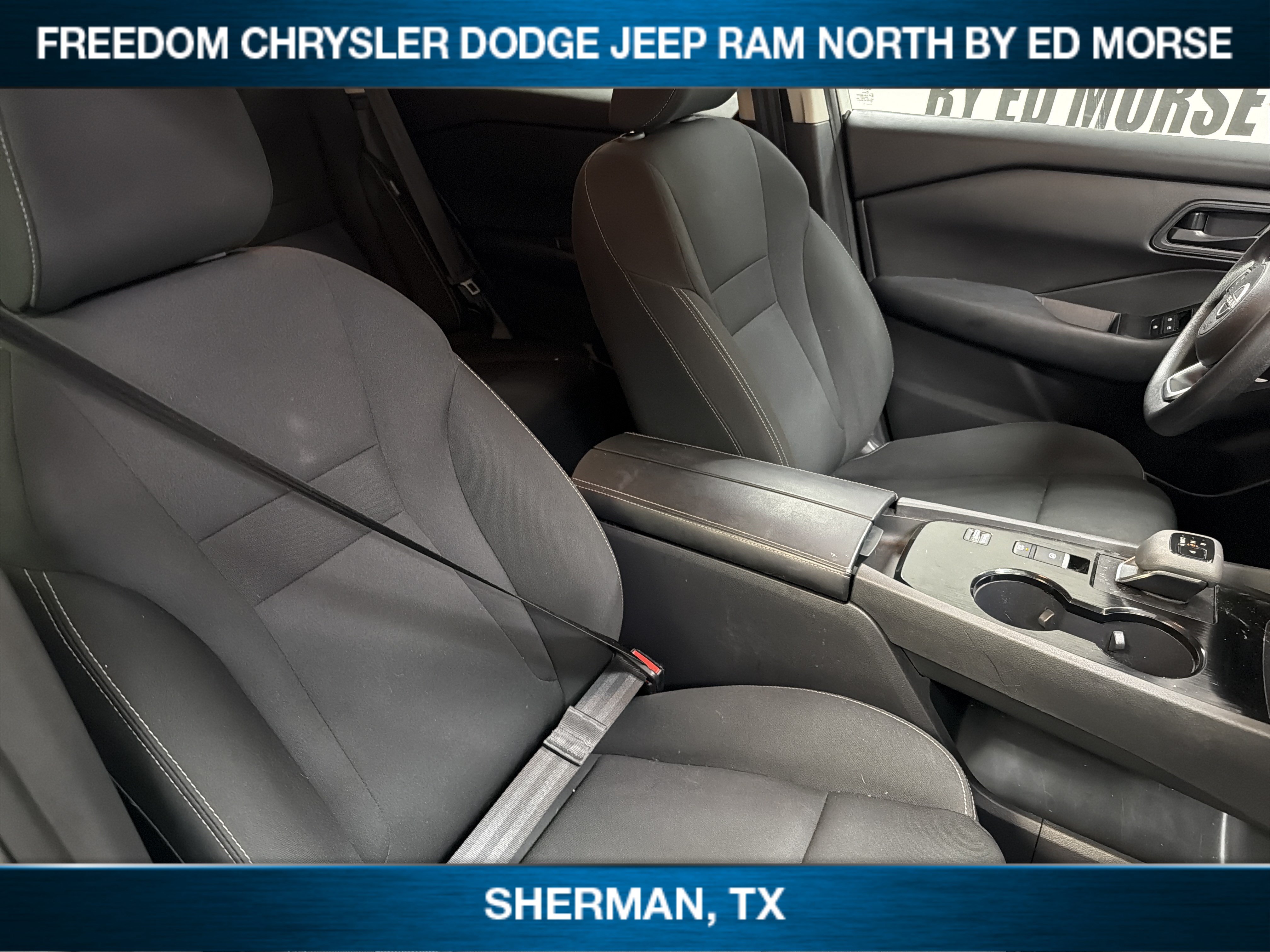 Used 2024 Nissan Rogue S FWD image 9