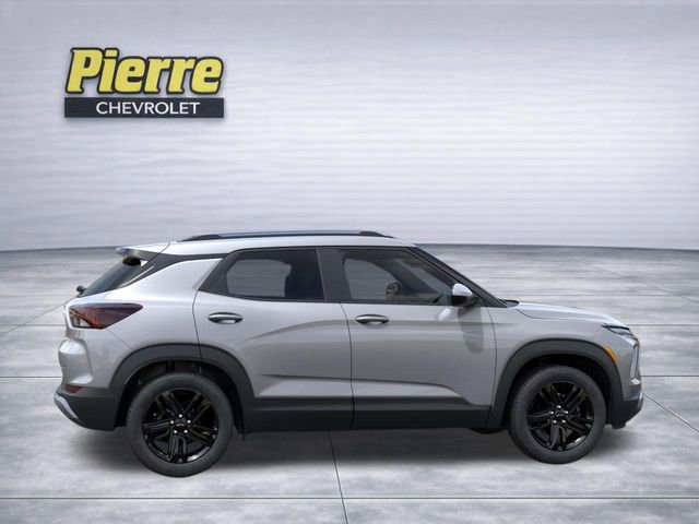 New 2026 Chevrolet TrailBlazer LT w/ Midnight Edition AWD/4WD image 5