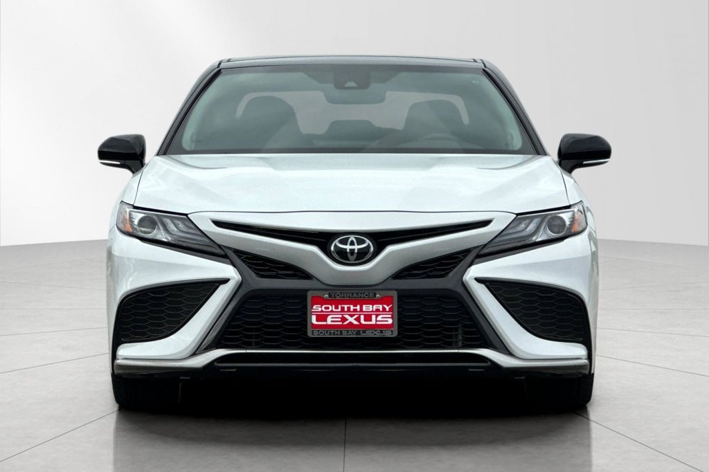 Used 2024 Toyota Camry XSE FWD image 9