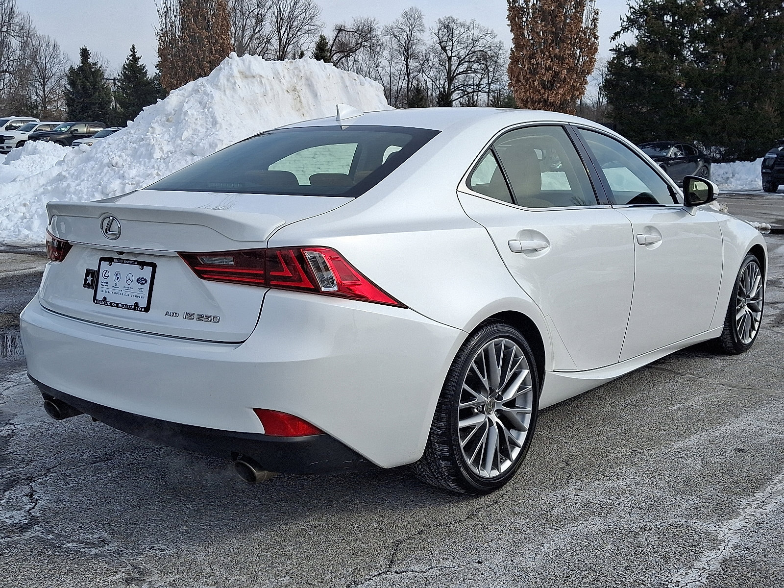 Used 2015 Lexus IS 250 AWD w/ Navigation System Package image 6