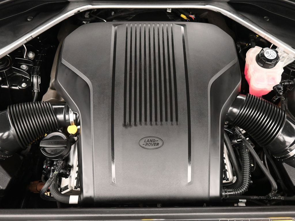 Used 2024 Land Rover Range Rover SE image 28