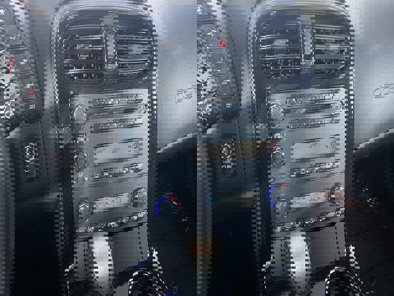 Used 2008 Chevrolet Corvette 2dr Cpe image 5