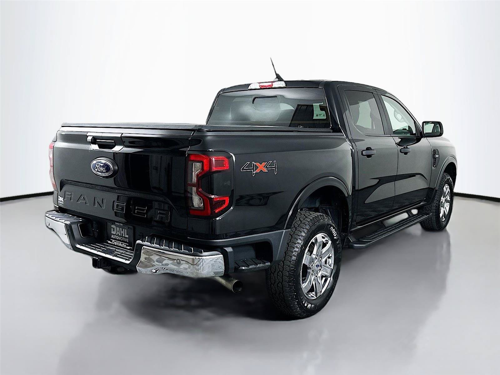 Used 2025 Ford Ranger XLT w/ Equipment Group 301A High AWD/4WD image 13