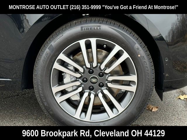 New 2025 Land Rover Range Rover SE image 35