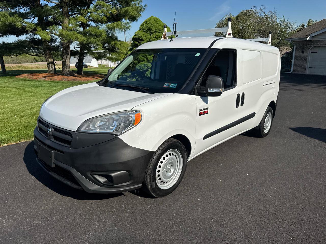 Used 2016 RAM ProMaster City Tradesman w/ Rear Back-up Camera Group