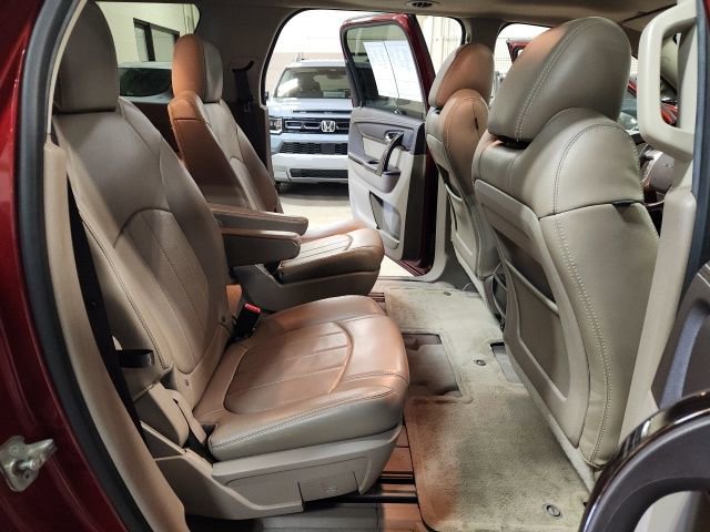 Used 2015 GMC Acadia Denali image 31