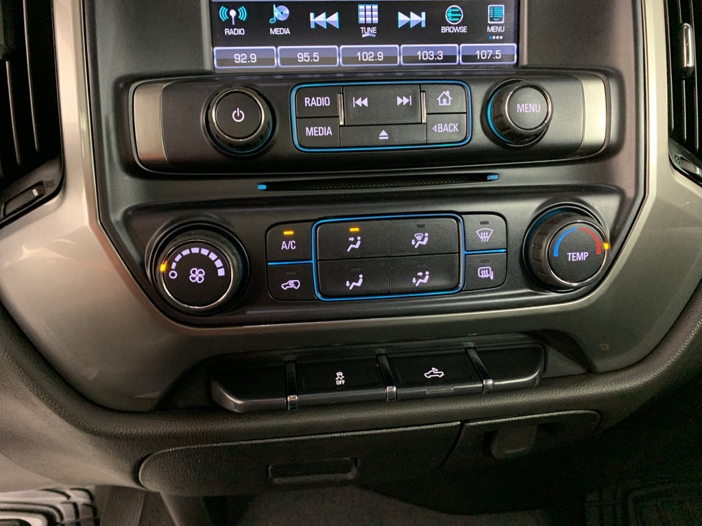 Used 2019 Chevrolet Silverado 1500 LT image 25