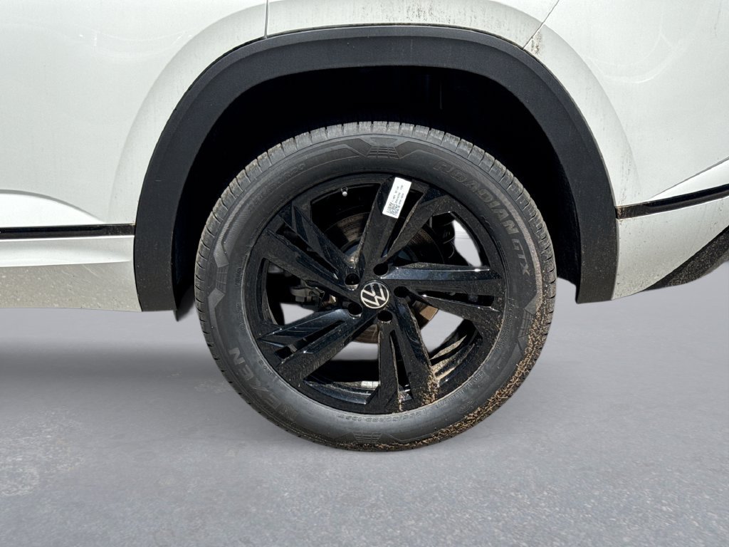 New 2026 Volkswagen Atlas Cross Sport SEL R-Line AWD/4WD image 19