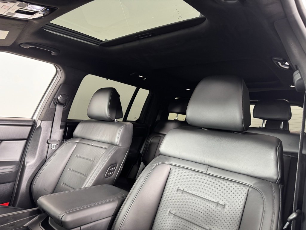 Used 2025 Hyundai Santa Fe Calligraphy image 21