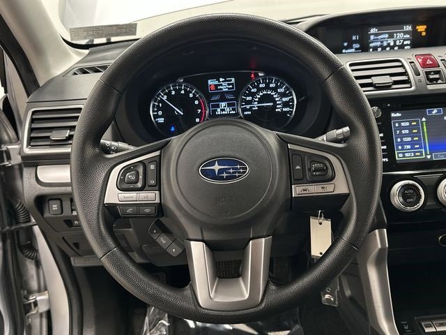 Used 2017 Subaru Forester 2.5i Premium image 8