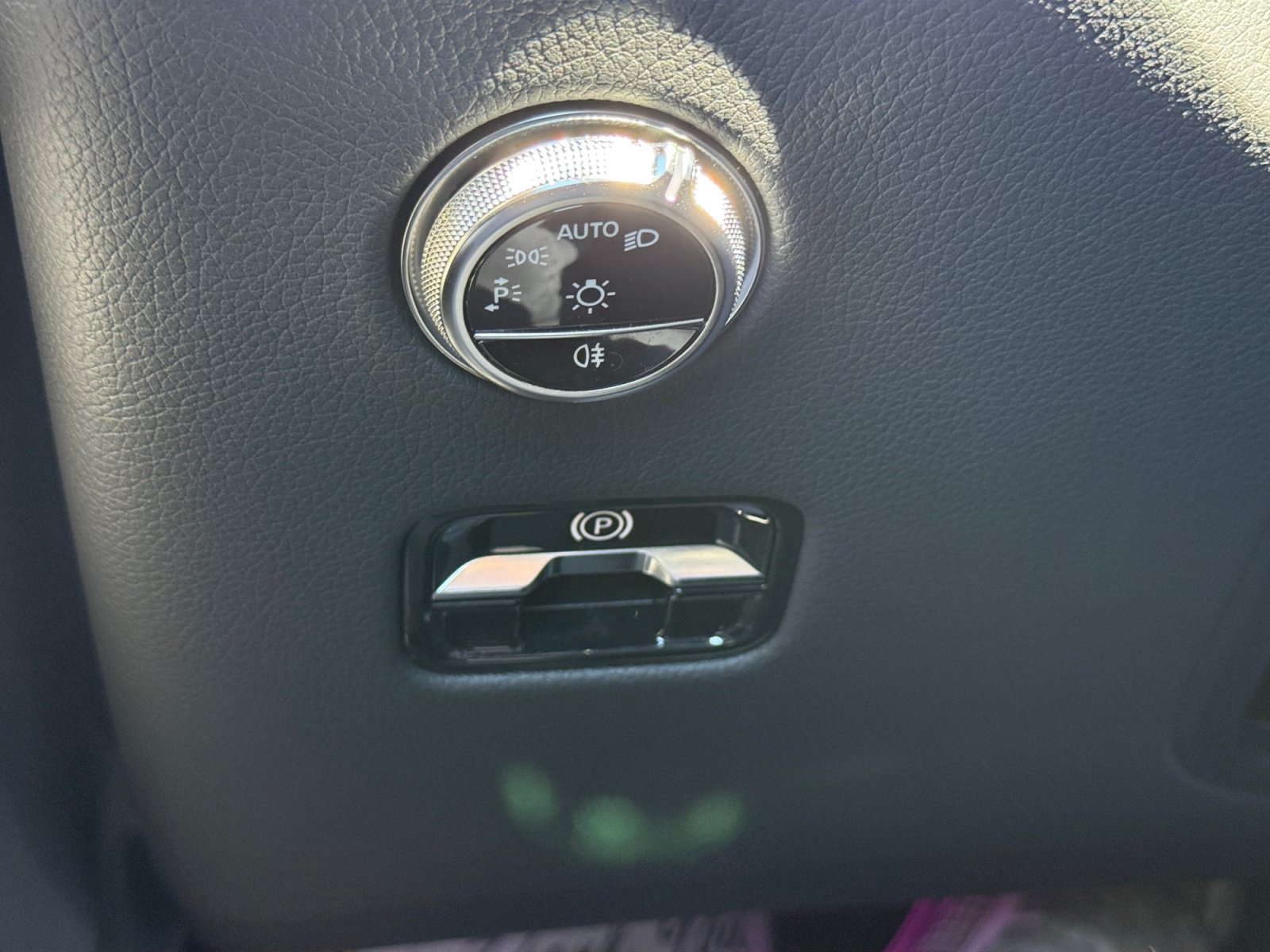 Certified 2026 Mercedes-Benz GLC 300 4MATIC image 15
