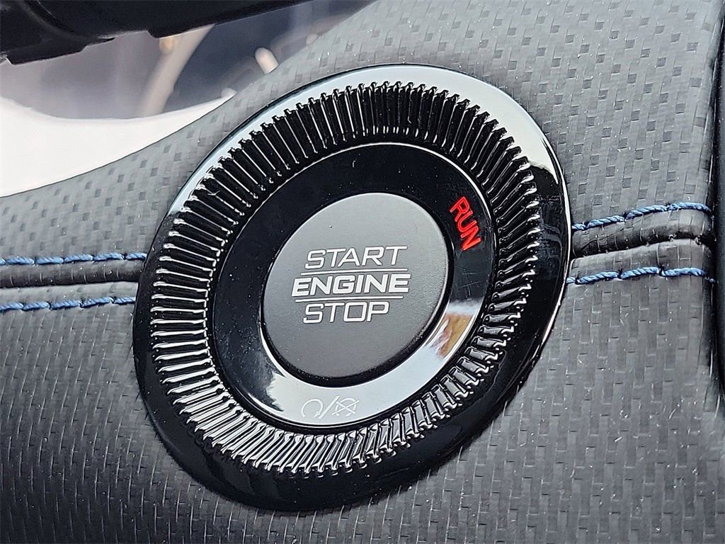 New 2026 Jeep Compass Latitude w/ Sun and Sound Group image 10