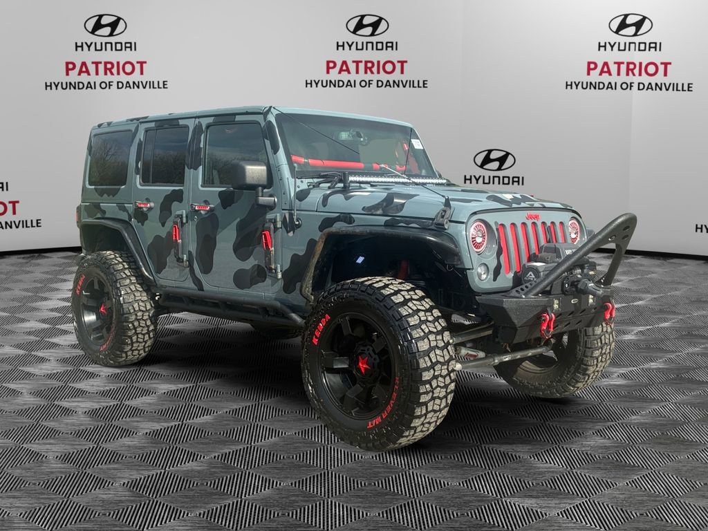 Used 2014 Jeep Wrangler Unlimited Sahara w/ Connectivity Group AWD/4WD video 1