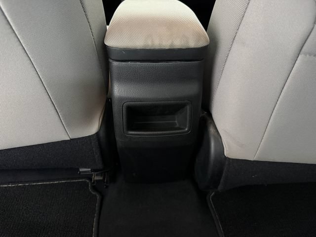 Used 2018 Toyota Corolla LE FWD image 32