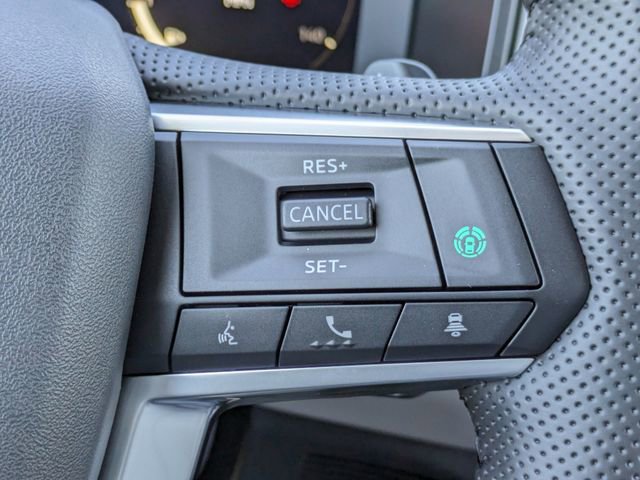 New 2025 Mitsubishi Outlander SE image 30