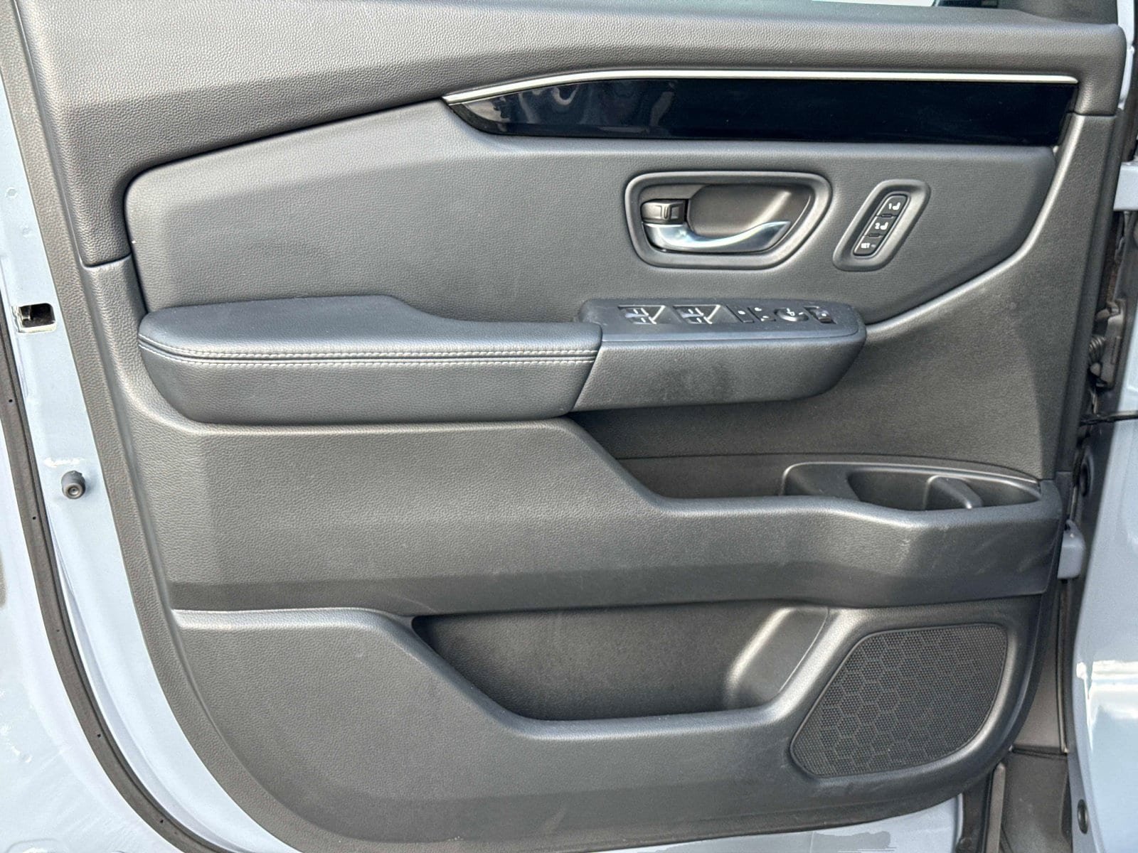 Used 2024 Honda Pilot Touring image 20