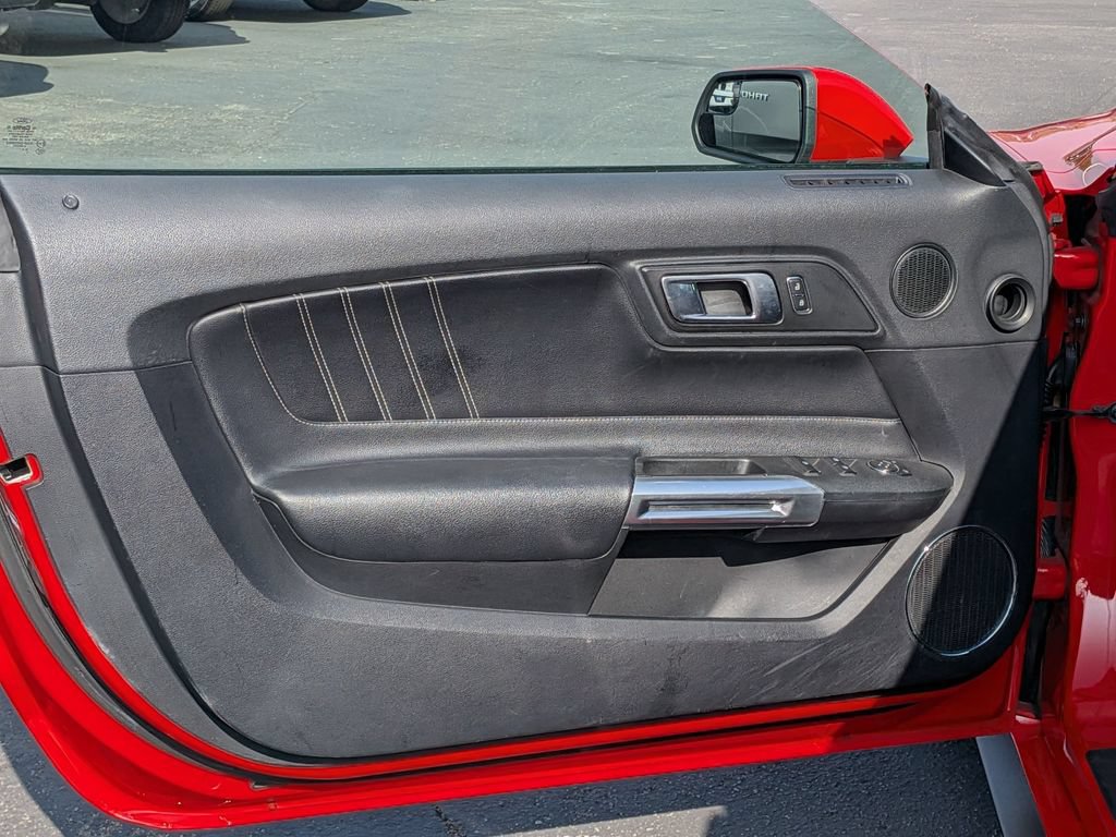 Used 2018 Ford Mustang Premium RWD image 12