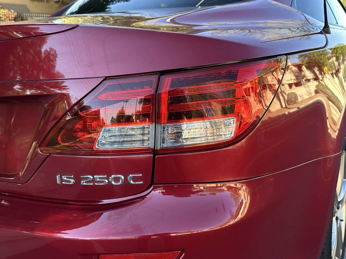 Used 2012 Lexus IS 250C image 57