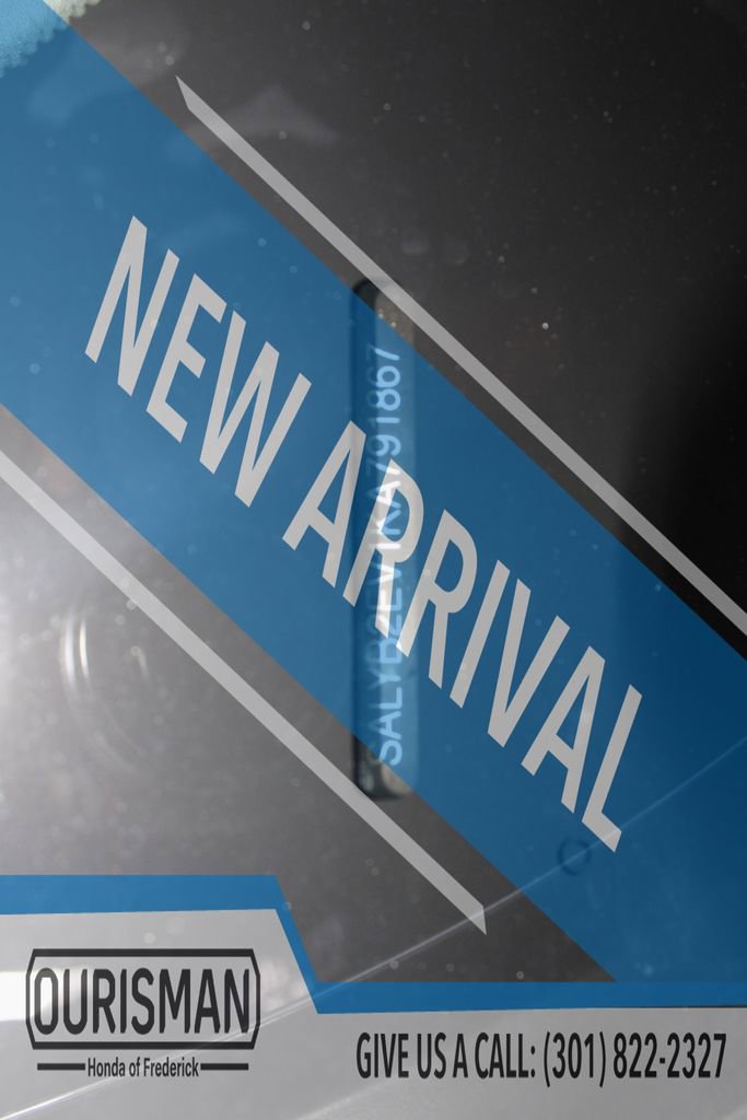 Used 2019 Land Rover Range Rover Velar S image 35