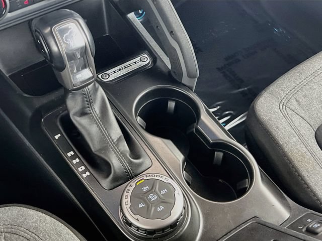 Used 2022 Ford Bronco Big Bend w/ Sasquatch Package AWD/4WD image 19