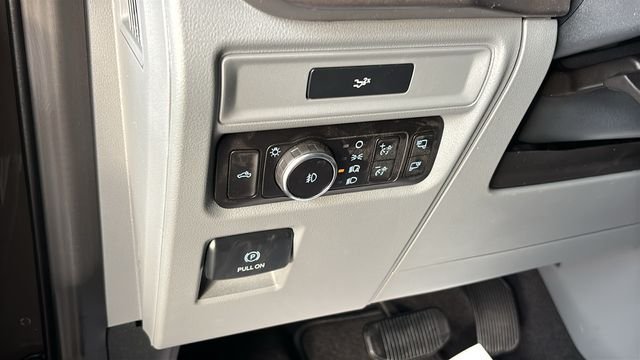 New 2026 Ford F150 XLT w/ Equipment Group 302A MID AWD/4WD image 10