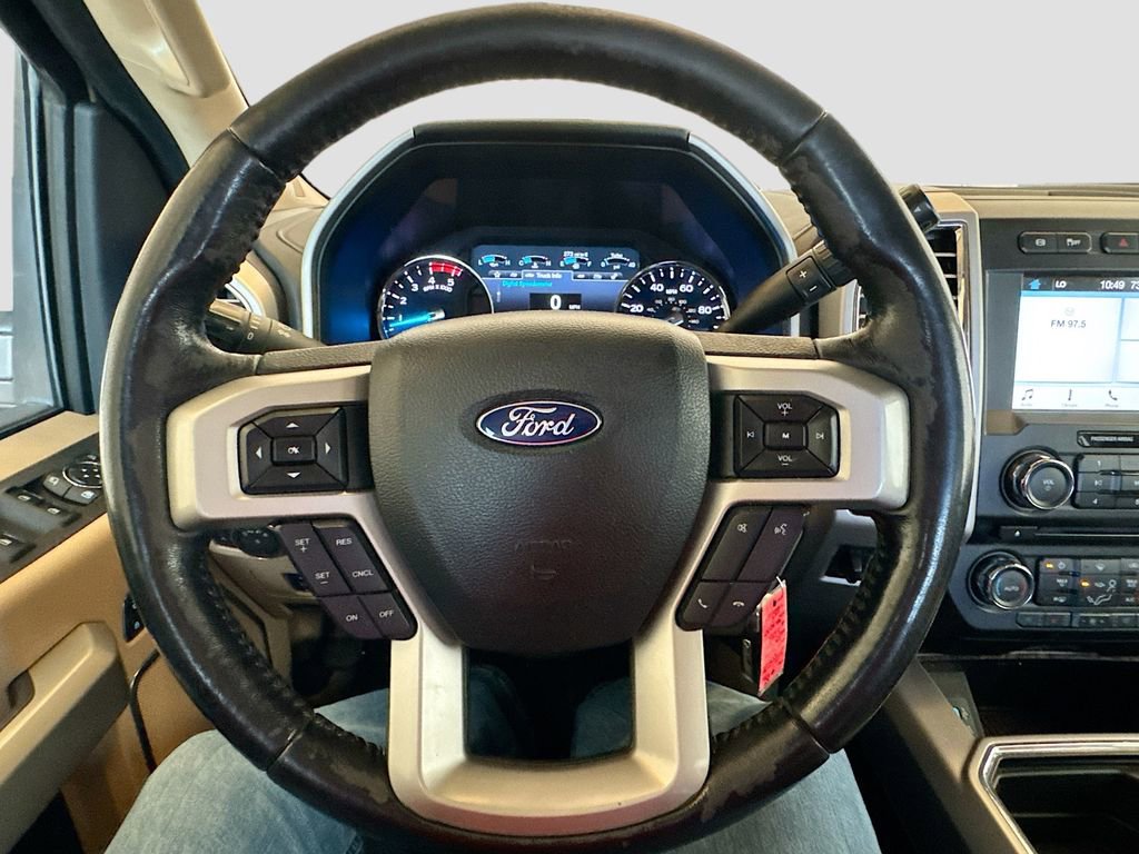 Used 2017 Ford F250 Lariat w/ Lariat Value Package AWD/4WD image 14