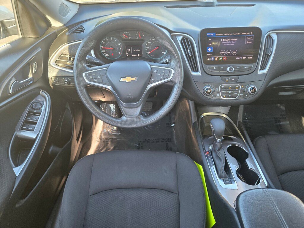 Used 2022 Chevrolet Malibu LT image 11