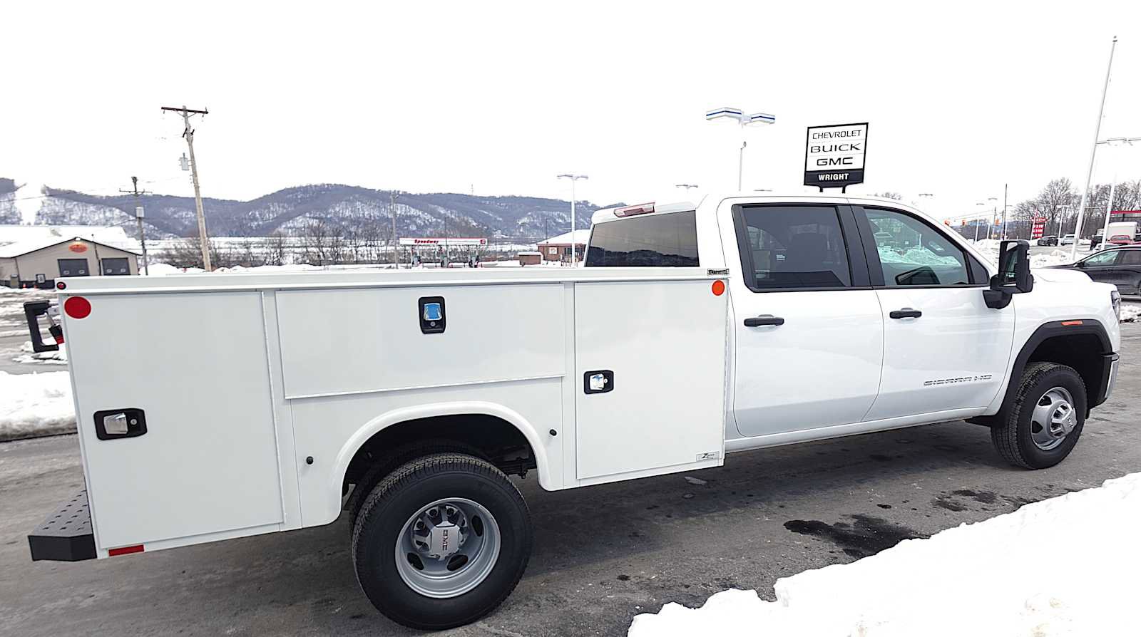 New 2026 GMC Sierra 3500 Pro w/ Convenience Package AWD/4WD image 6