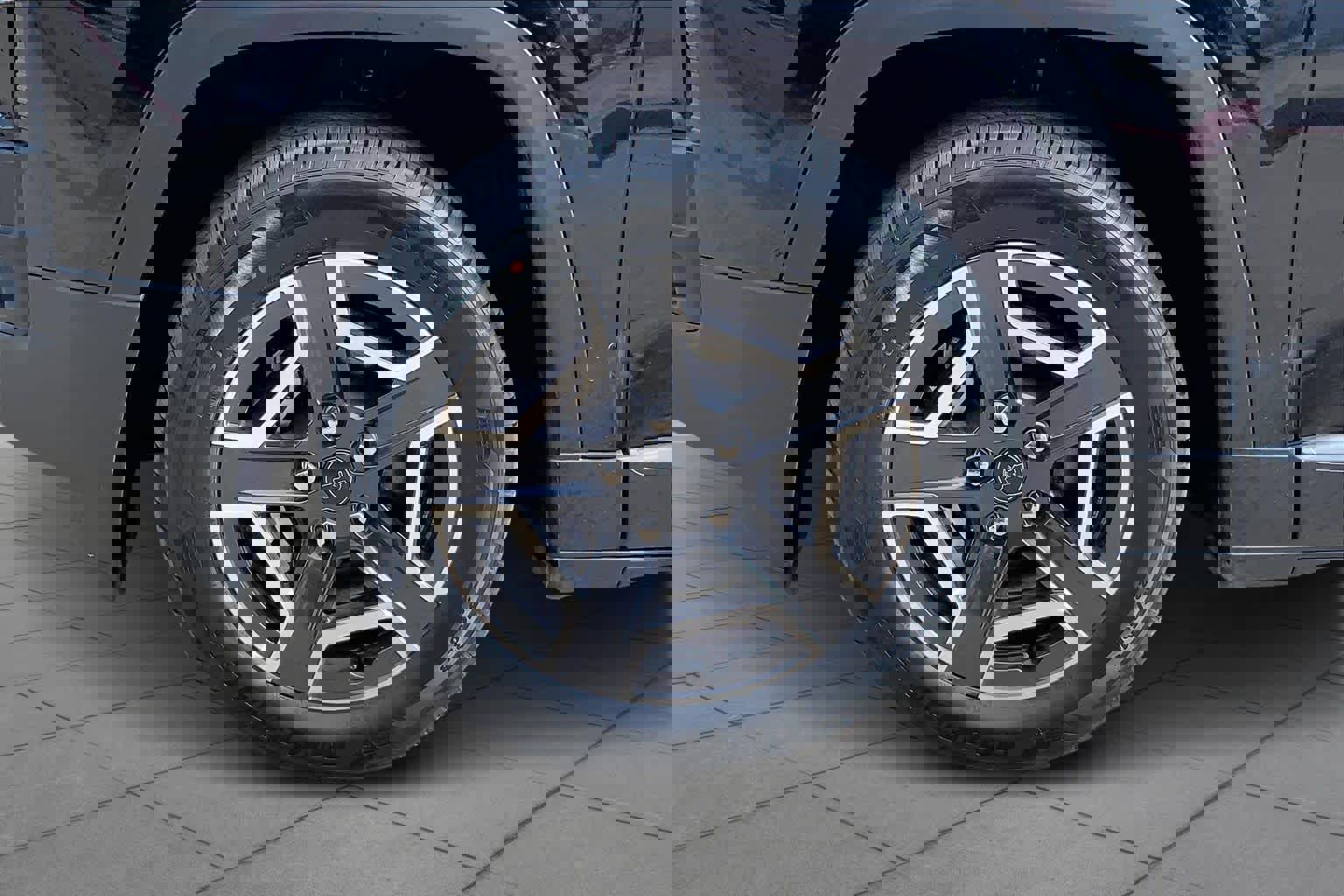 New 2026 Jeep Cherokee Limited image 11