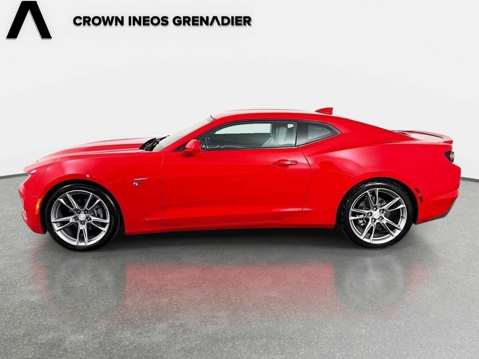 Used 2021 Chevrolet Camaro LT w/ RS Package RWD image 7